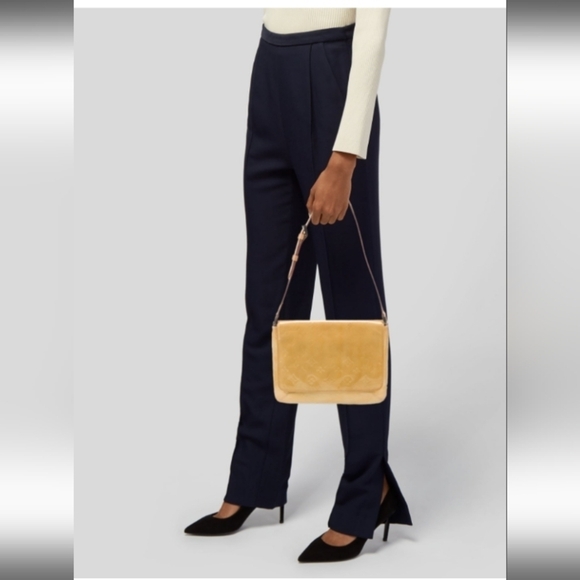 Louis Vuitton Yellow Vernis Patent Leather Bag - Picture 12 of 17